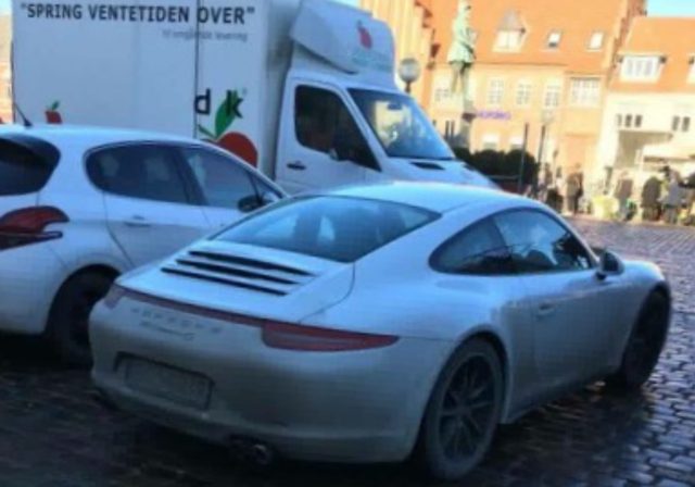 Dagens spot - Porsche 911 Carrera 4S
