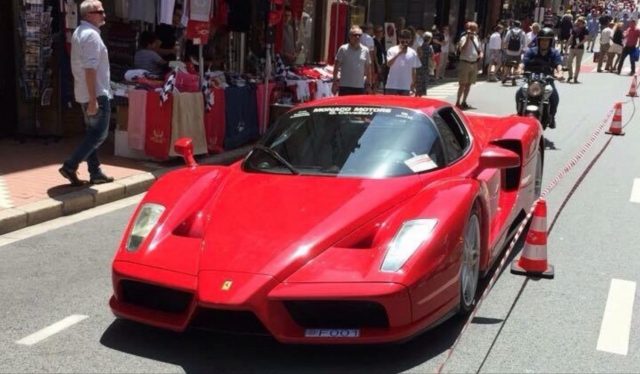 Årets spot 2016 - Ferrari Enzo