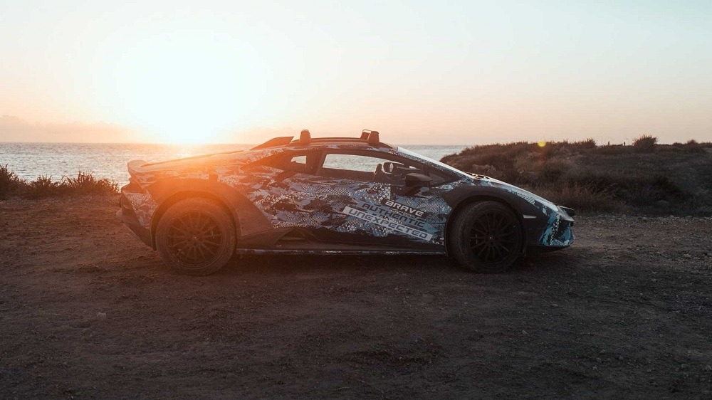 Lamborghini Huracán Sterrato teaser